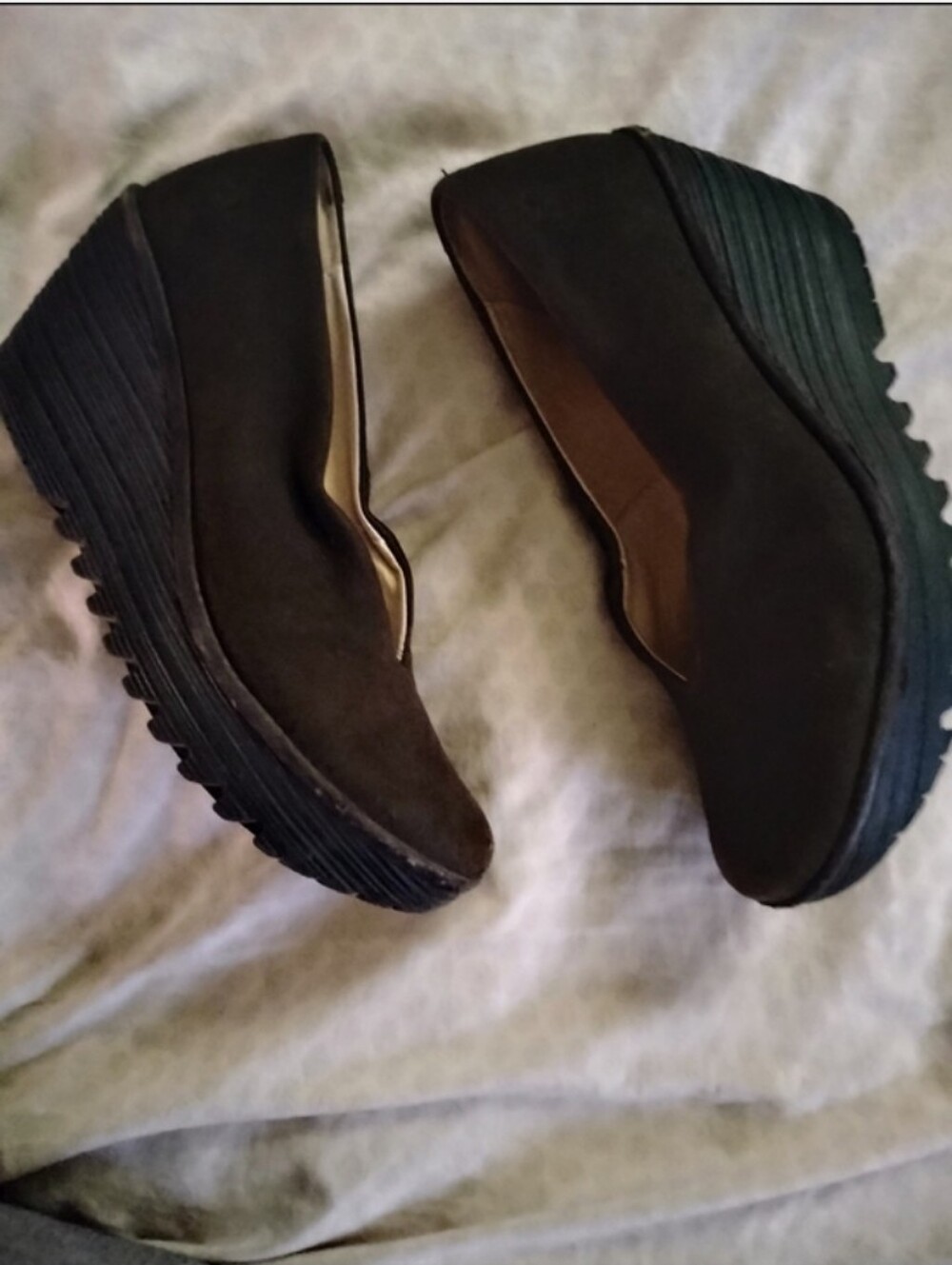 FLY London Black Leather Slip-on Platforms - Picture 2 of 4